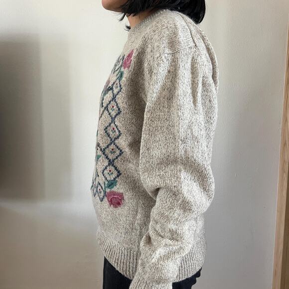 Vintage 1990 Eddie bauer wool sweater tan pink roses - Picture 3 of 10